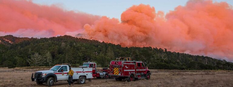 lightning complex fire by Cal Fire